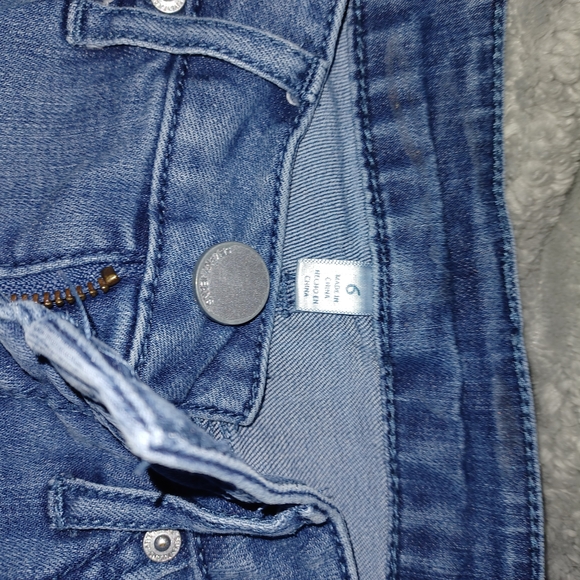 Distressed Denim Shorts - Picture 2 of 4